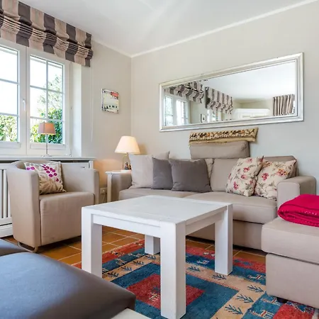 Smeelwai App 1 Nyaraló *